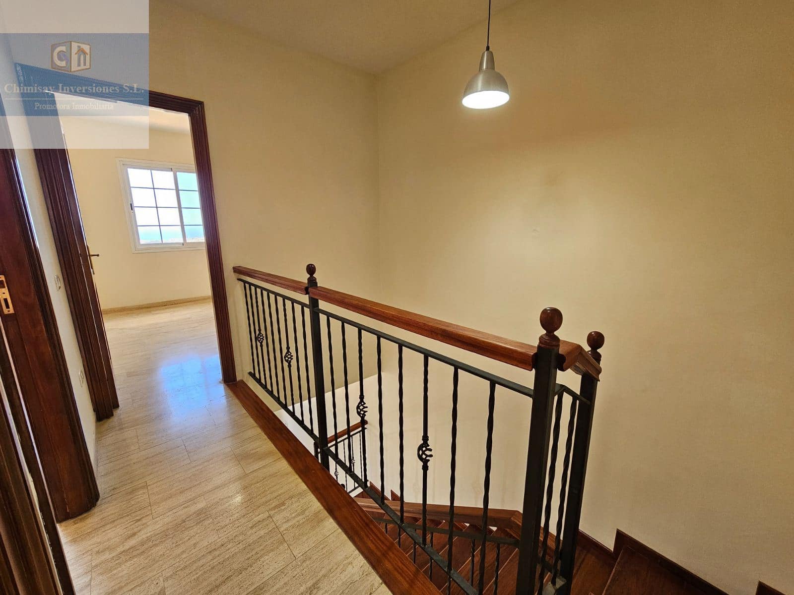 3 soverom Villa til salgs i Arona med garasje - € 495 000 (Ref: 10091462)