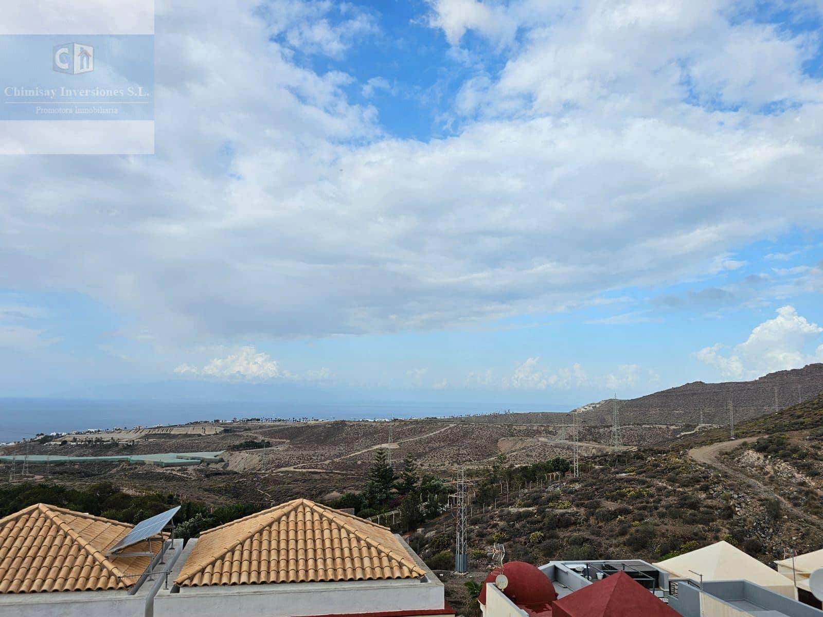 3 soverom Villa til salgs i Arona med garasje - € 495 000 (Ref: 10091462)