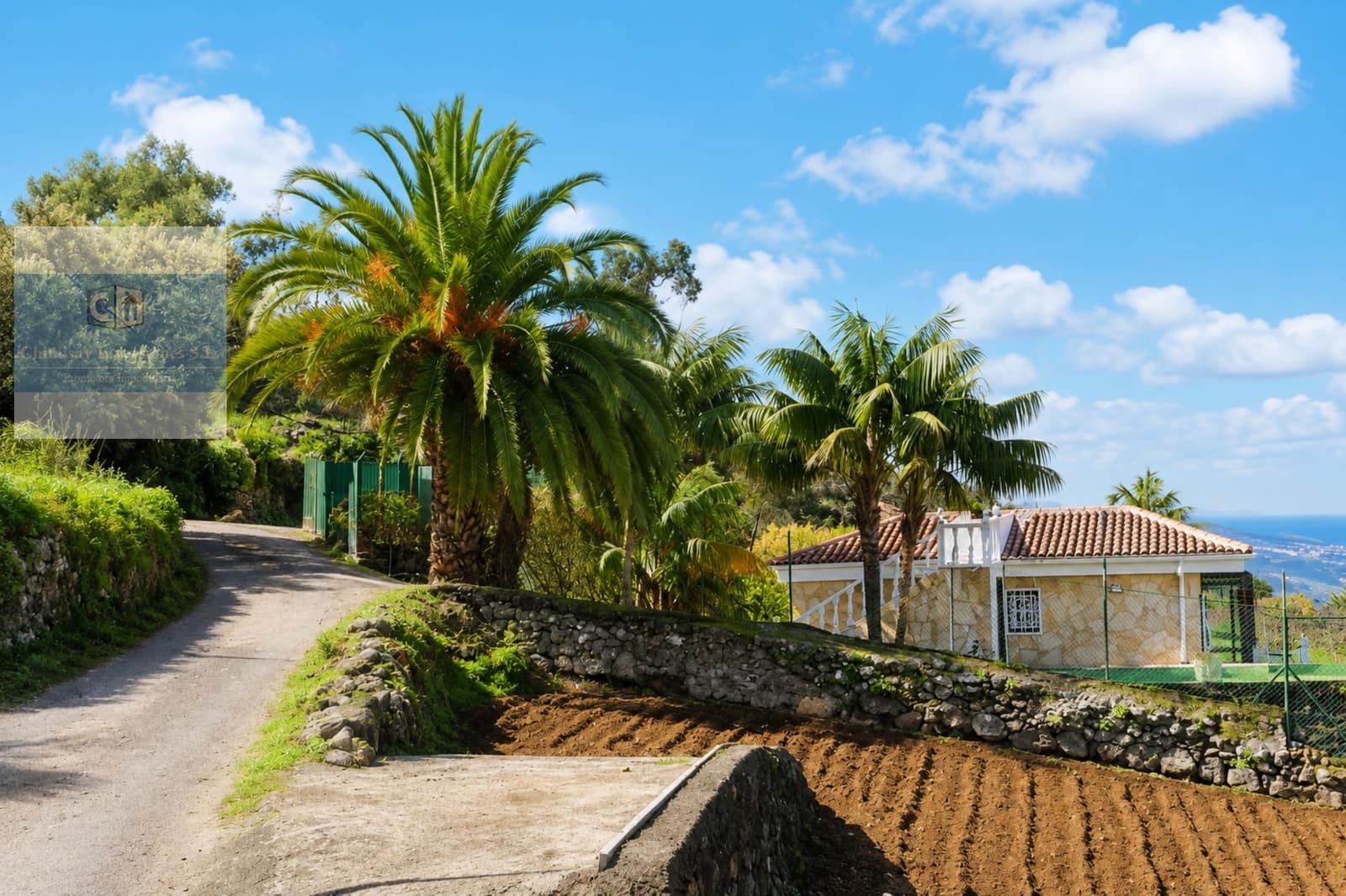 3 slaapkamer Finca/Landhuis te koop in Santa Ursula met zwembad garage - € 378.000 (Ref: 10091467)