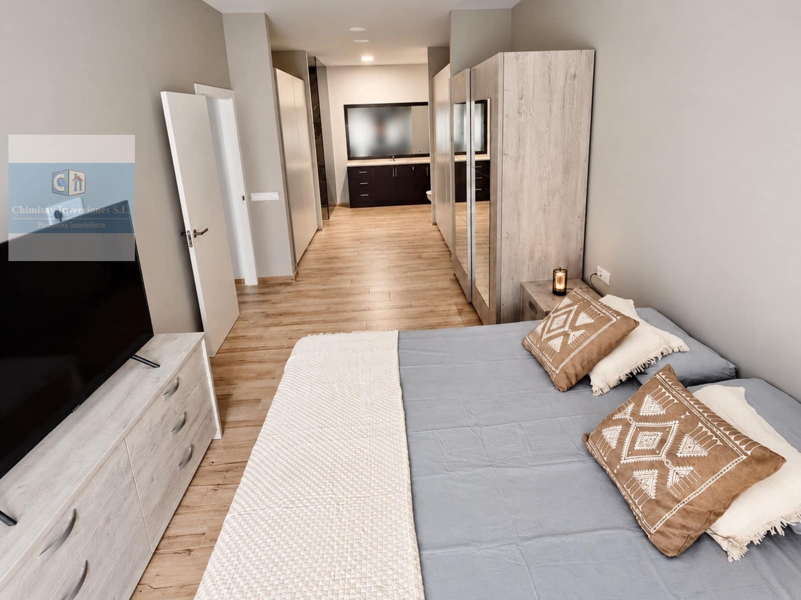 Apartamento de 2 habitaciones en Puerto de la Cruz en venta con garaje - 485.000 € (Ref: 10099569)