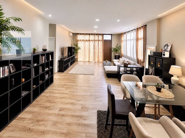 Apartamento de 2 habitaciones en Puerto de la Cruz en venta con garaje - 485.000 € (Ref: 10099569)