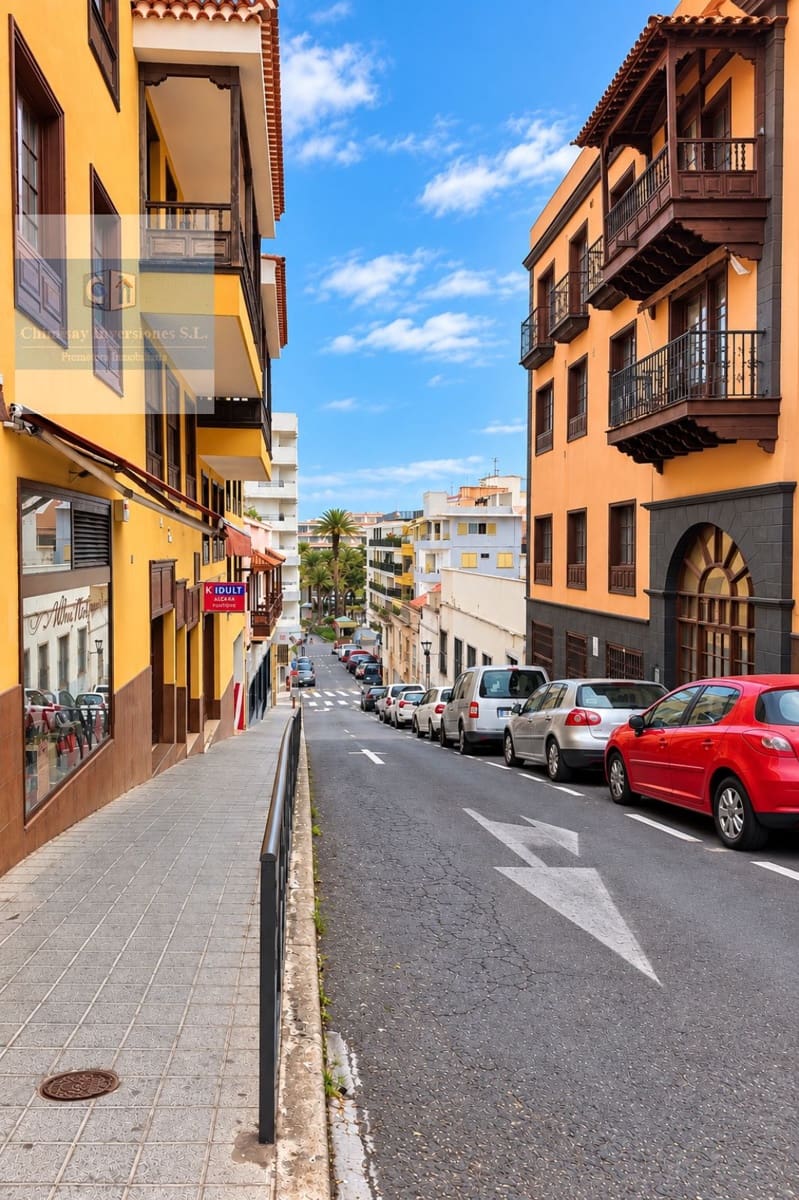 2 slaapkamer Appartement te koop in Puerto de la Cruz met garage - € 295.000 (Ref: 10120297)