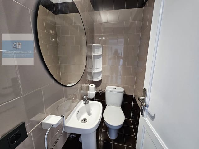 2 Zimmer Penthouse zu vermieten in Arona mit Pool - 1.800 € (Ref: 10153976)
