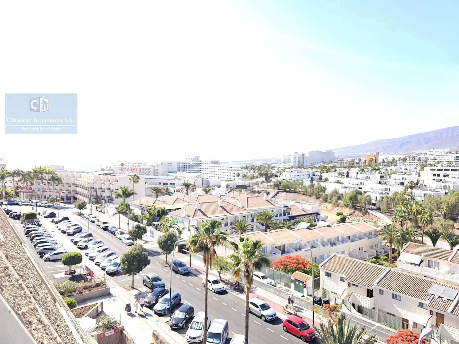 Ático de 2 habitaciones en Arona en alquiler con piscina - 1.800 € (Ref: 10153976)