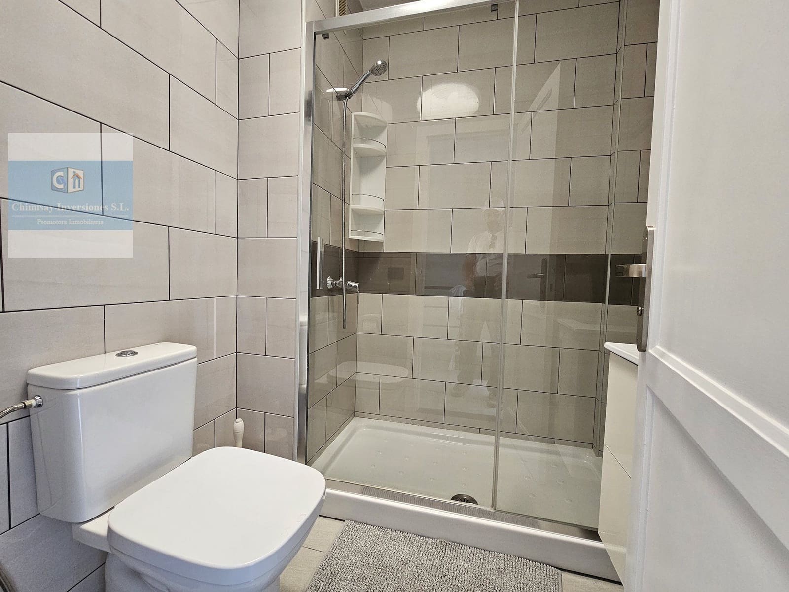 Ático de 2 habitaciones en Arona en alquiler con piscina - 1.800 € (Ref: 10153976)