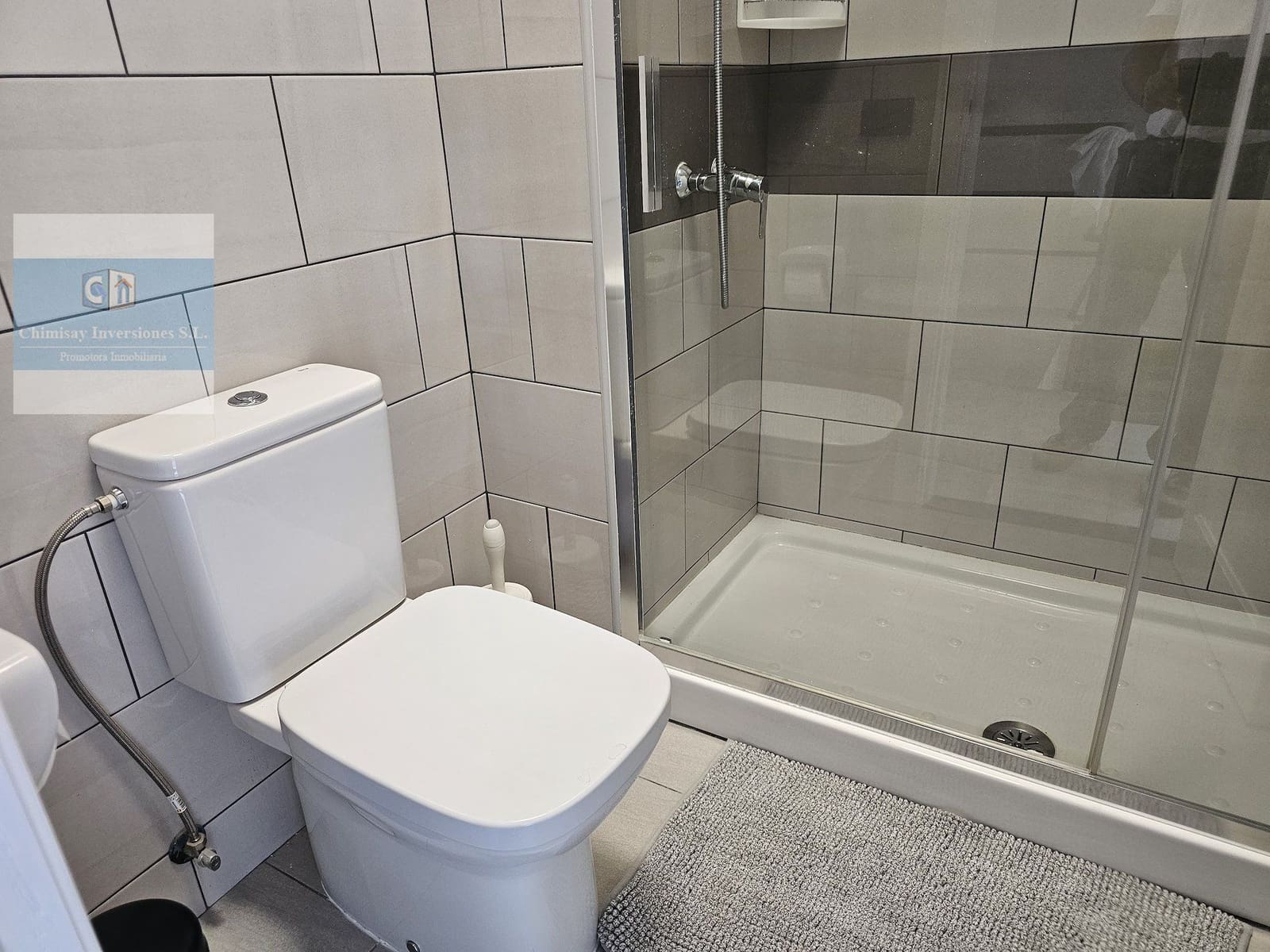 Ático de 2 habitaciones en Arona en alquiler con piscina - 1.800 € (Ref: 10153976)