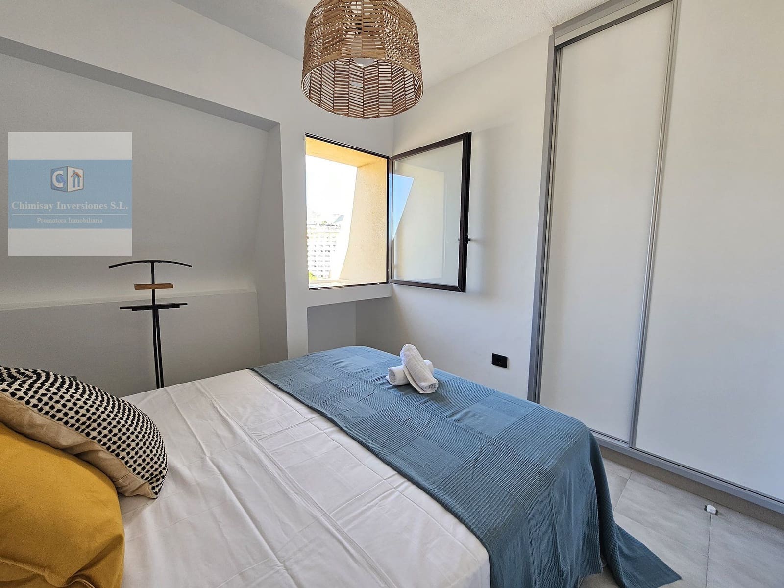 Ático de 2 habitaciones en Arona en alquiler con piscina - 1.800 € (Ref: 10153976)