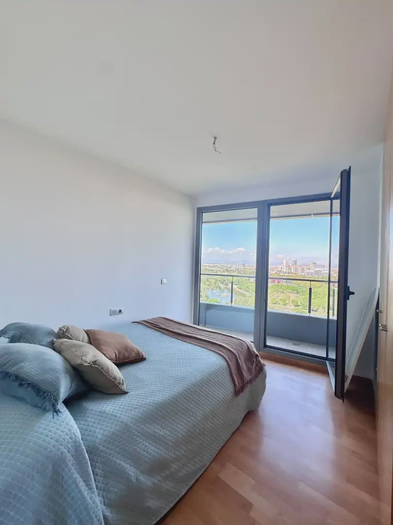 3 bedroom Flat for sale in Mislata with garage - € 438,900 (Ref: 10165595)