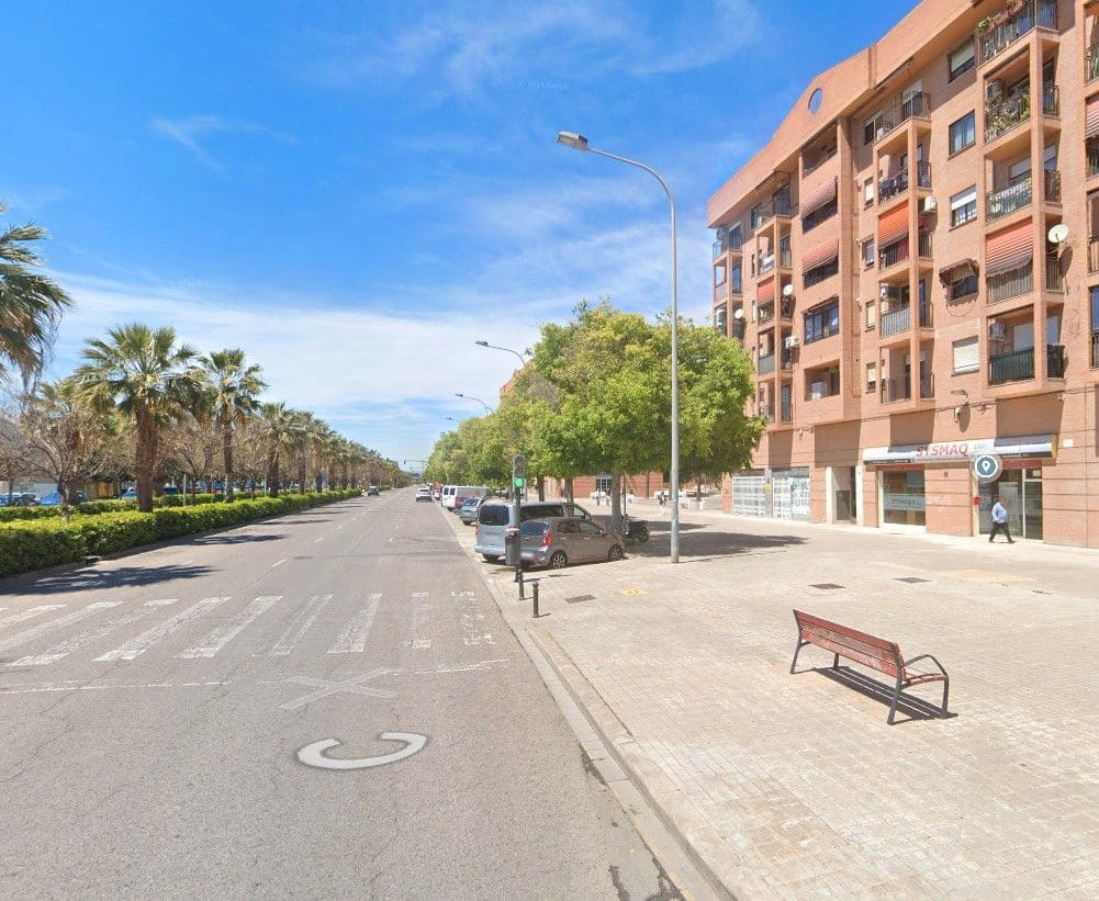 Komercyjne na sprzedaż w Miasto Walencja - 127 000 € (Ref: 9282557)