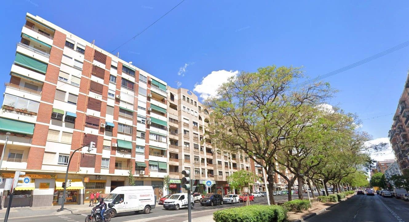 Kommersiell til salgs i Valencia by - € 416 300 (Ref: 9282561)