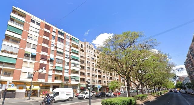 Commercial for sale in Albors, Valencia city - € 416,300 (Ref: 9282561)