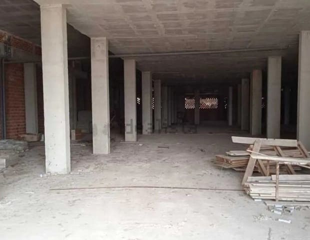 Commercial for sale in Sotolivar - Mas del Rosari, Paterna - € 240,000 (Ref: 9282574)