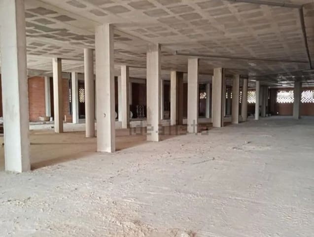 Commercial for sale in Sotolivar - Mas del Rosari, Paterna - € 240,000 (Ref: 9282574)