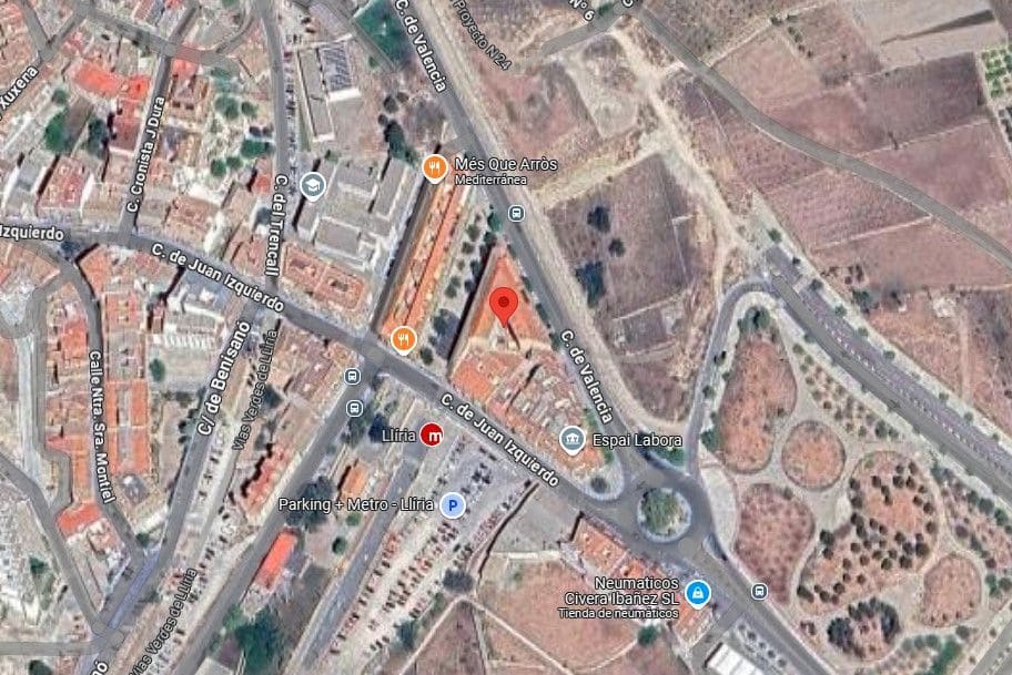 Komercyjne na sprzedaż w Lliria - 99 800 € (Ref: 9282575)