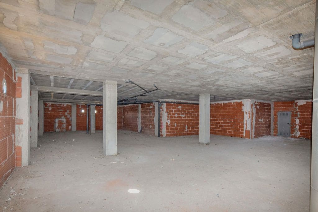 Local Comercial en Torrent en venta - 388.000 € (Ref: 9282576)