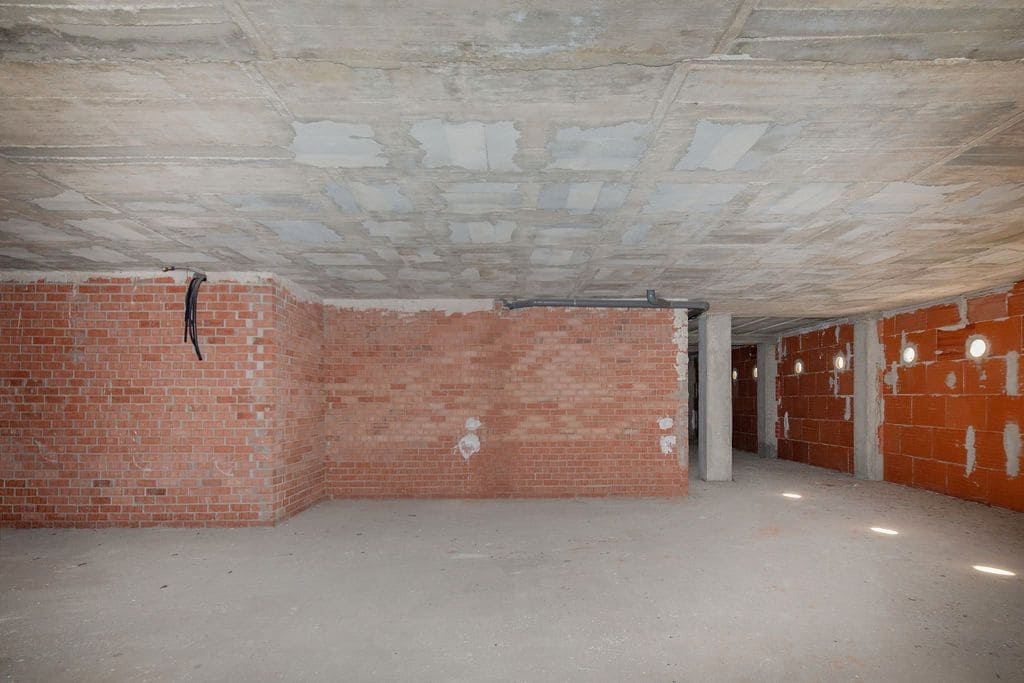 Local Comercial en Torrent en venta - 388.000 € (Ref: 9282576)