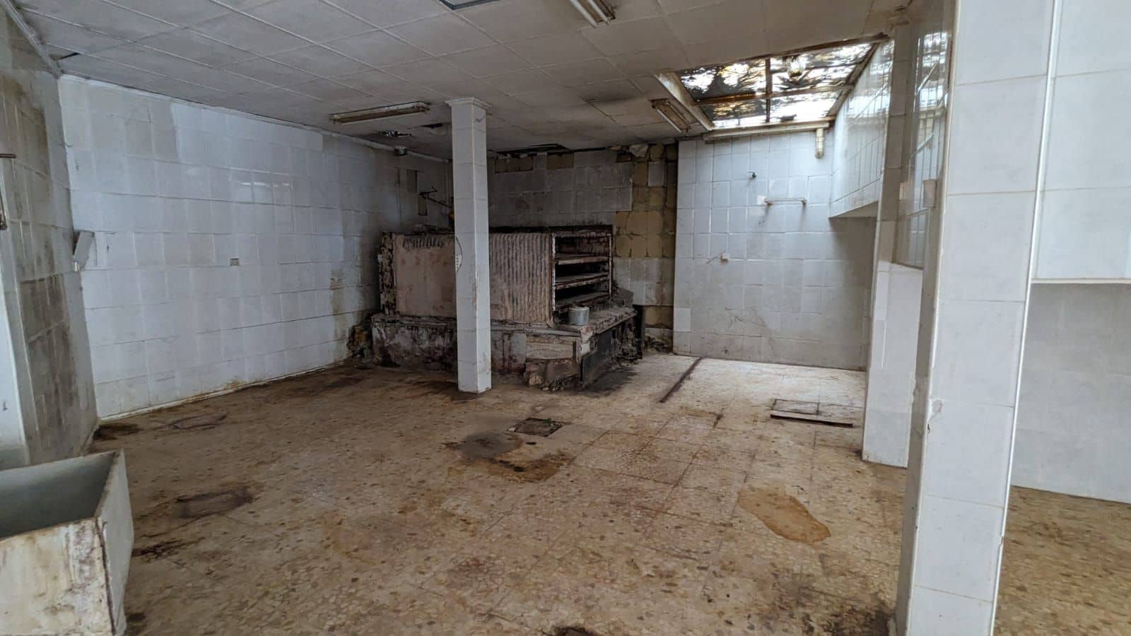 Local Commercial à vendre à Turis - 45 500 € (Ref: 9311403)