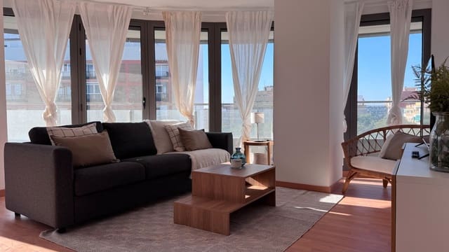 Piso de 2 habitaciones en Mislata en venta con garaje - 368.000 € (Ref: 9314388)
