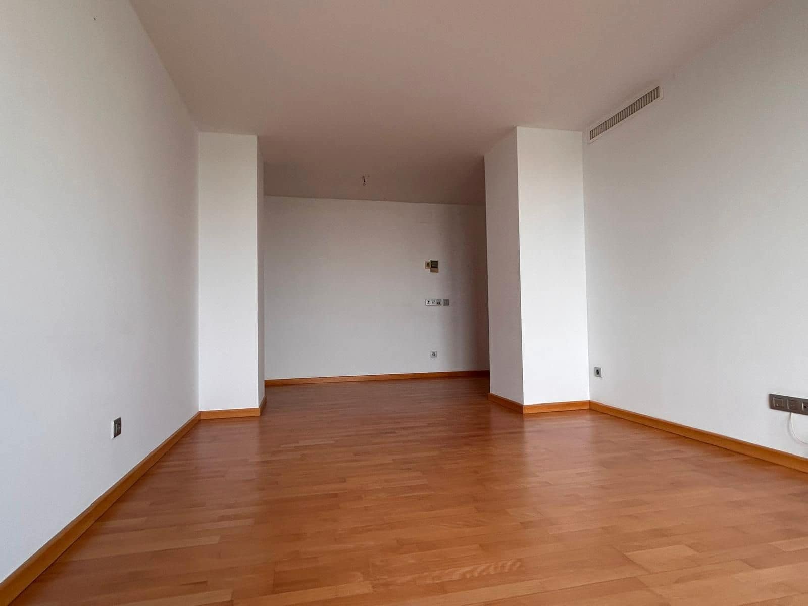 3 soveværelse Lejlighed til salg i Mislata med garage - € 400.800 (Ref: 9314389)