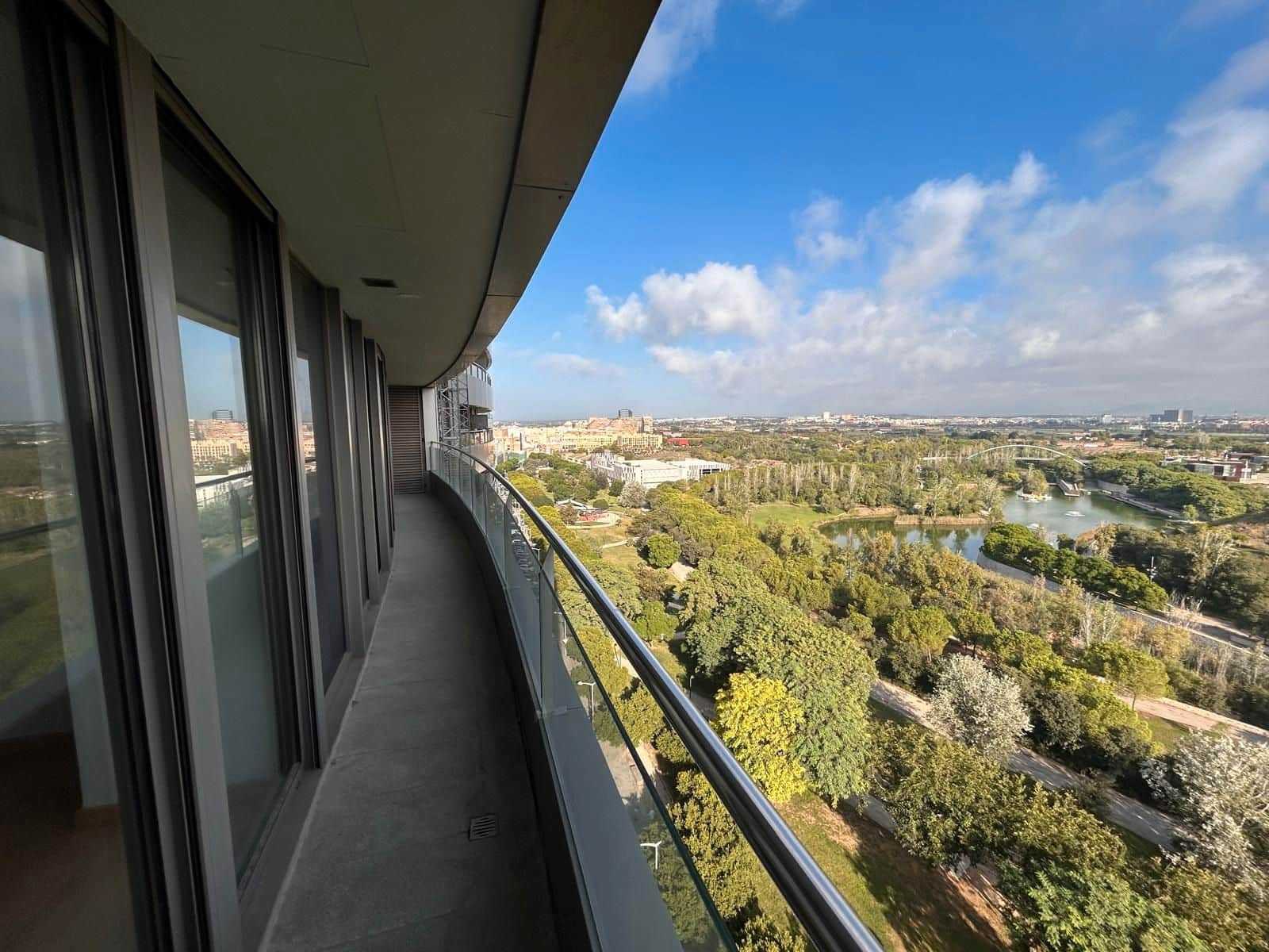 3 soveværelse Lejlighed til salg i Mislata med garage - € 400.800 (Ref: 9314389)