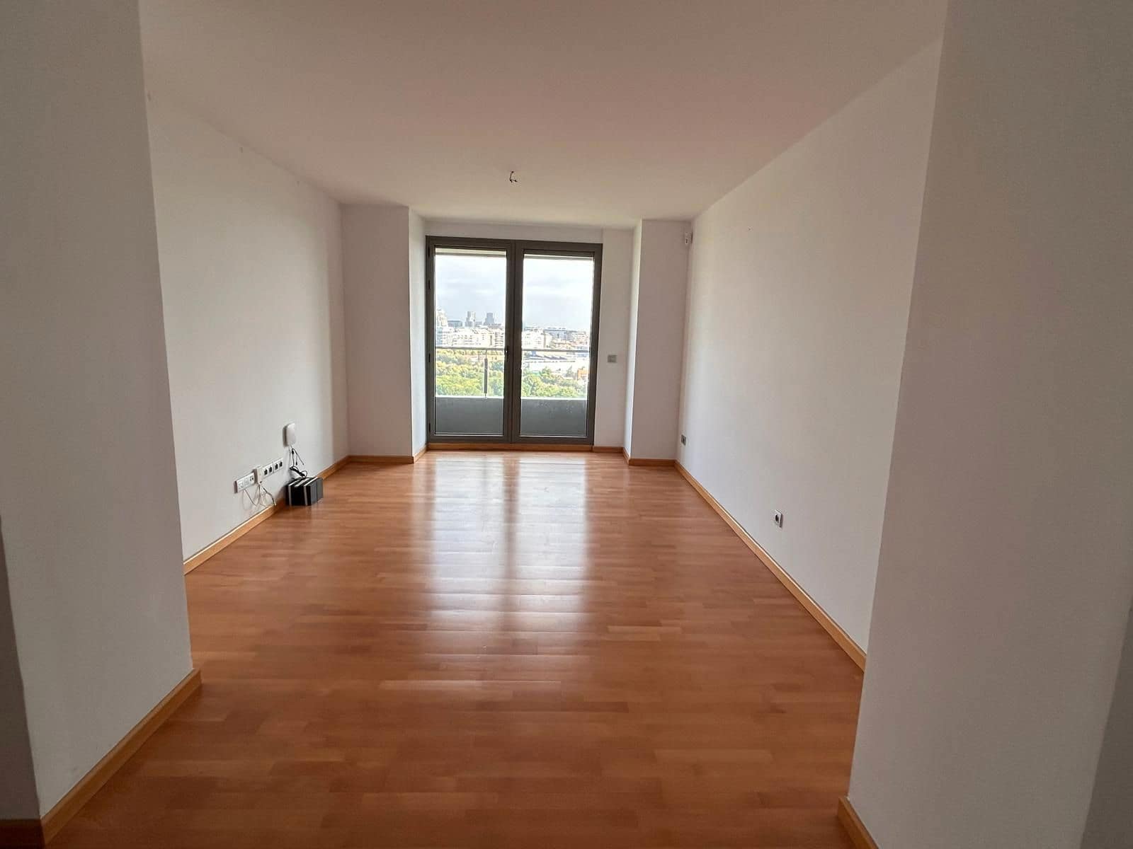 3 soveværelse Lejlighed til salg i Mislata med garage - € 400.800 (Ref: 9314389)