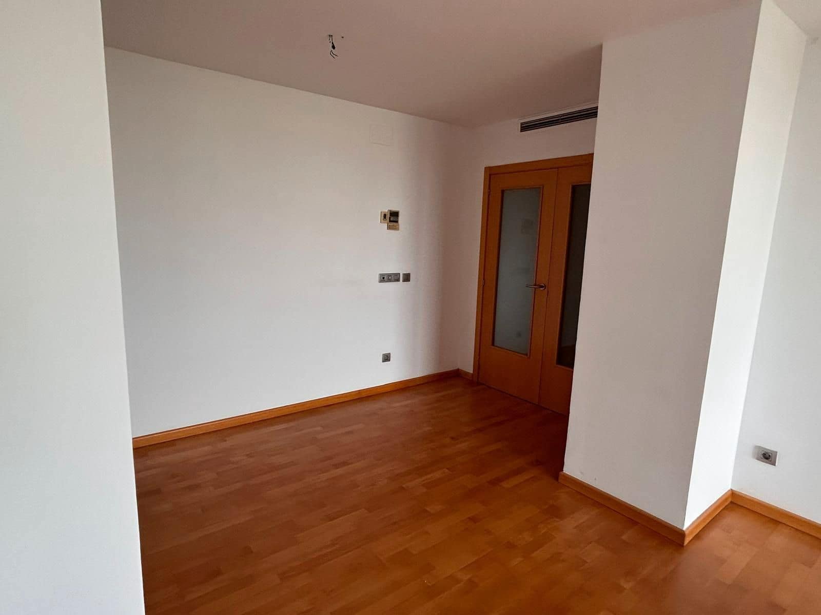 3 soveværelse Lejlighed til salg i Mislata med garage - € 400.800 (Ref: 9314389)