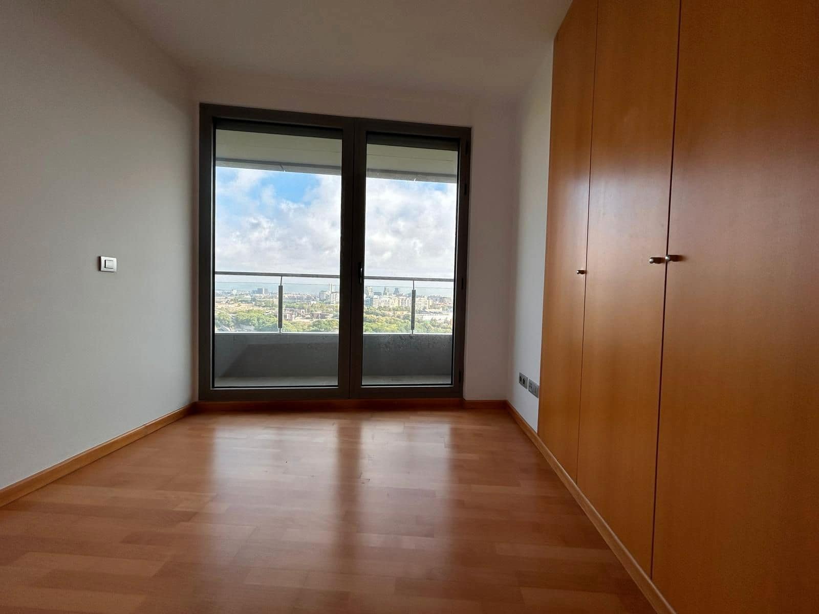 3 soveværelse Lejlighed til salg i Mislata med garage - € 400.800 (Ref: 9314389)