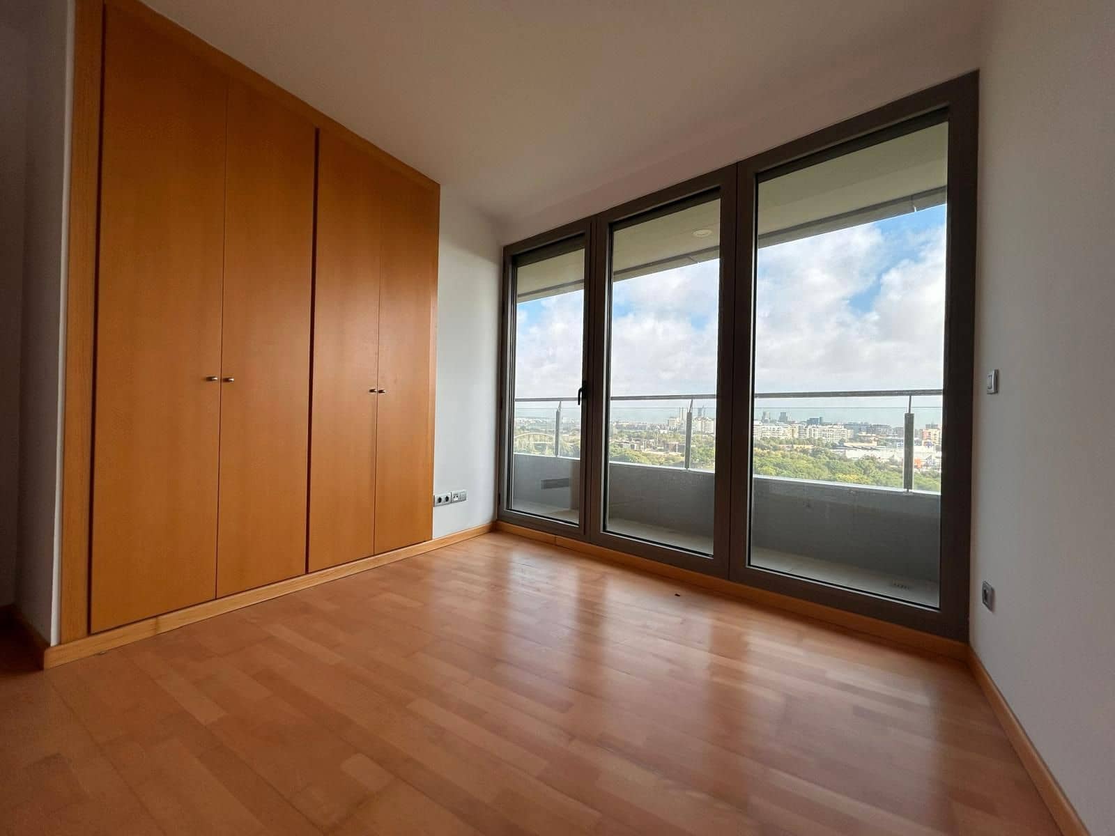 2 soverom Leilighet til salgs i Mislata med garasje - € 363 000 (Ref: 9314521)