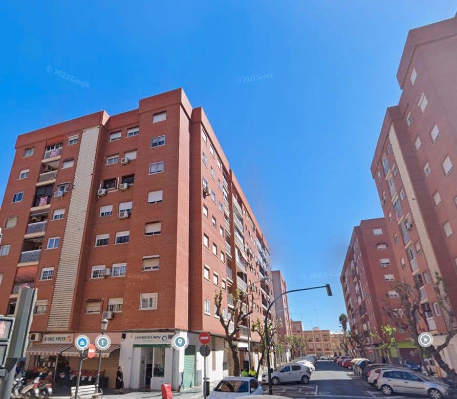 Local Comercial en València ciudad en venta - 230.000 € (Ref: 9414545)
