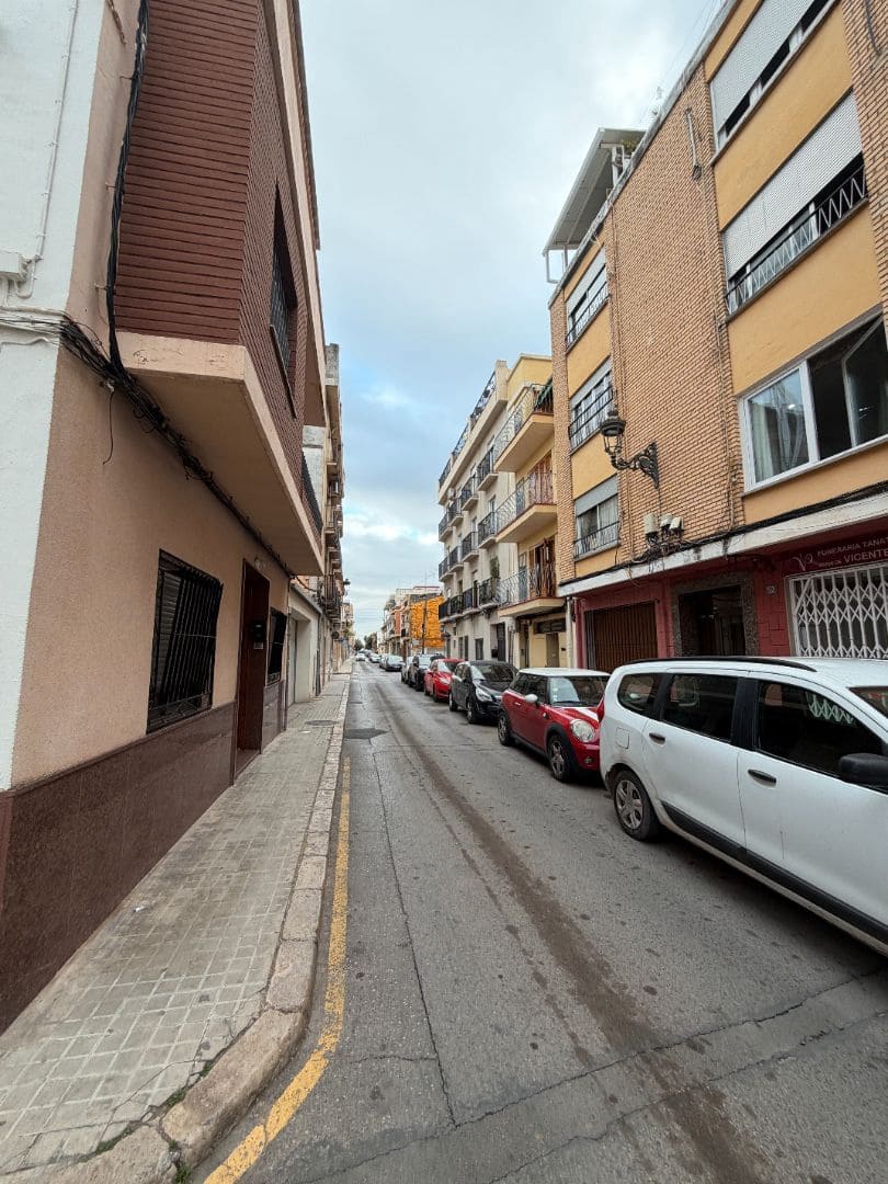 2 bedroom Flat for sale in Moncada - € 95,000 (Ref: 9428202)