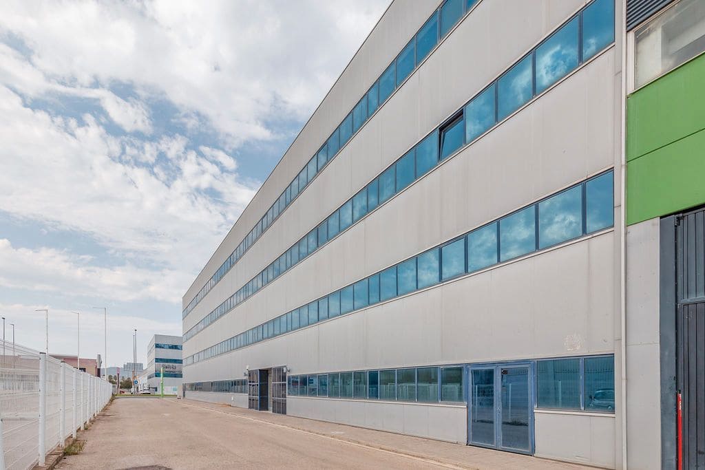 4 bedroom Office for sale in Xativa - € 1,900,000 (Ref: 9467643)