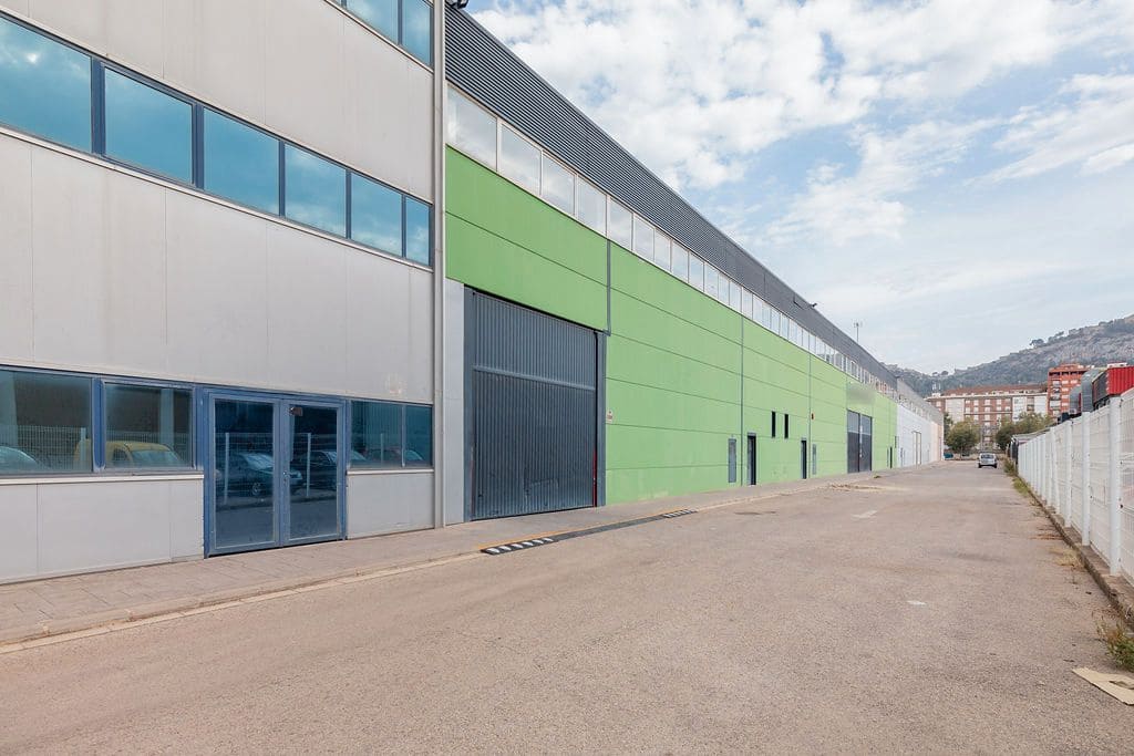 4 bedroom Office for sale in Xativa - € 1,900,000 (Ref: 9467643)