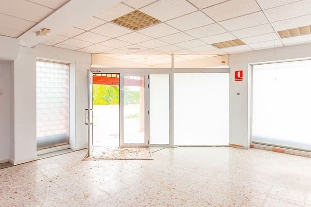 Comercial para venda em San Antonio de Benagéber - 365 000 € (Ref: 9471291)