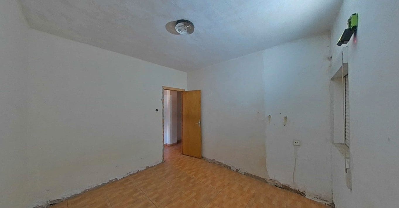 3 soverom Leilighet til salgs i Chiva - € 82 000 (Ref: 9525300)