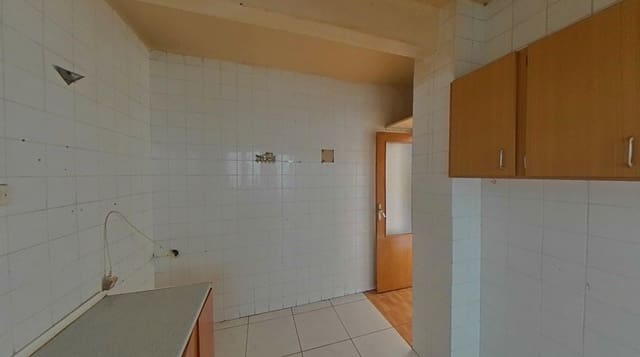 3 soverom Leilighet til salgs i Chiva - € 82 000 (Ref: 9525300)