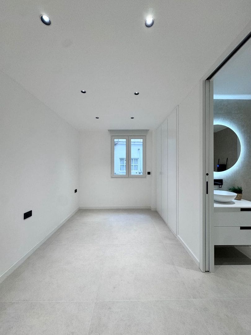 4 soveværelse Lejlighed til salg i Valencia by - € 1.249.000 (Ref: 9542067)