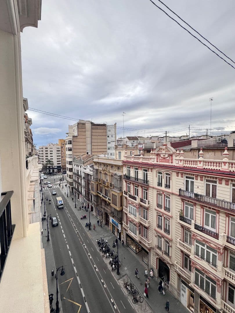 4 soveværelse Lejlighed til salg i Valencia by - € 1.249.000 (Ref: 9542067)