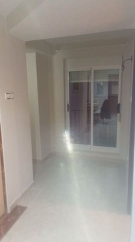 2 soveværelse Lejlighed til salg i Benicalap, Valencia by - € 219.000 (Ref: 9559866)