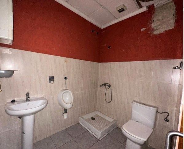 Commercial for sale in Rafelbunyol - € 110,000 (Ref: 9640620)