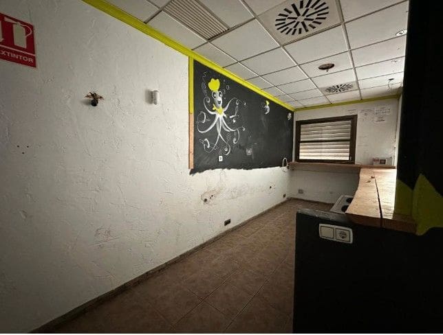 Commercial for sale in Rafelbunyol - € 110,000 (Ref: 9640620)