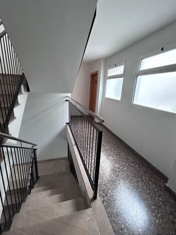 Piso de 2 habitaciones en Real en venta - 83.000 € (Ref: 9641082)