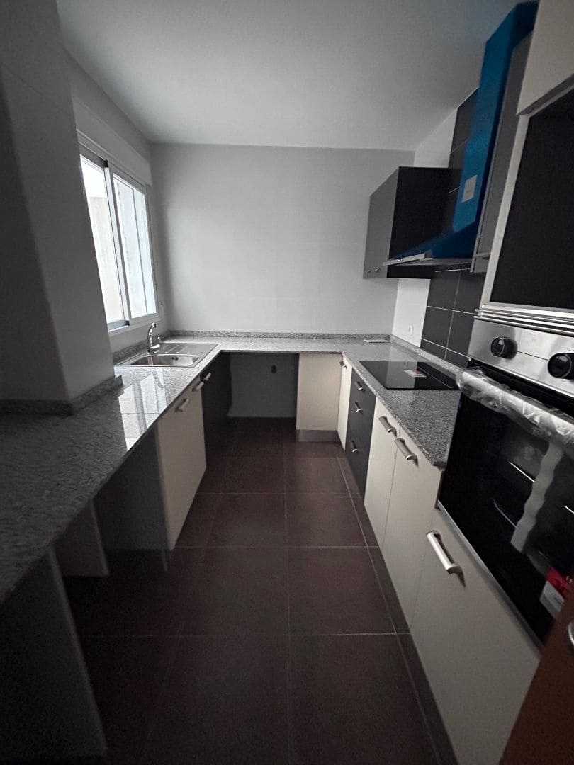 Piso de 3 habitaciones en Real en venta - 101.000 € (Ref: 9641083)