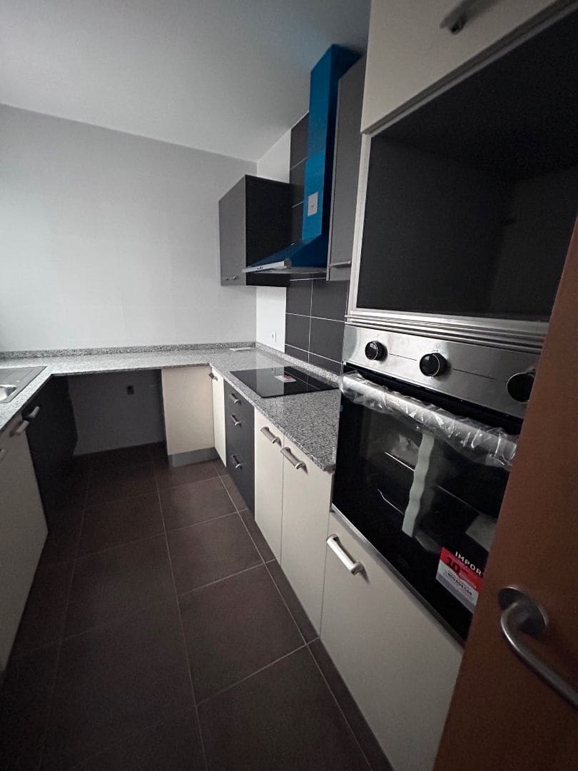 Piso de 3 habitaciones en Real en venta - 101.000 € (Ref: 9641083)