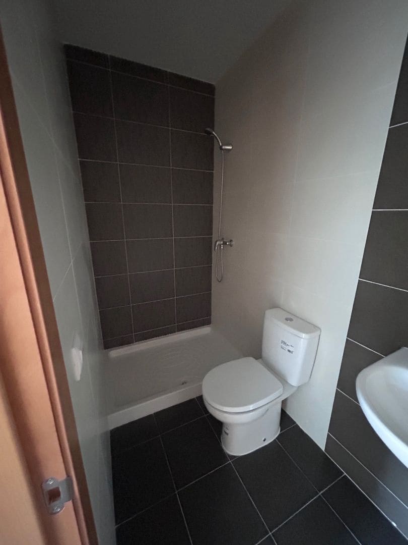 Piso de 3 habitaciones en Real en venta - 101.000 € (Ref: 9641083)