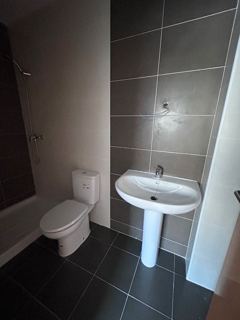 Piso de 3 habitaciones en Real en venta - 101.000 € (Ref: 9641083)