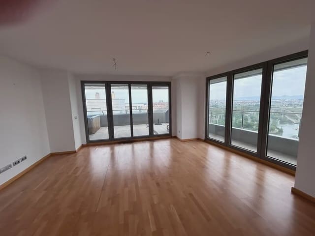 3 slaapkamer Penthouse te koop in Mislata met garage - € 560.400 (Ref: 9809424)