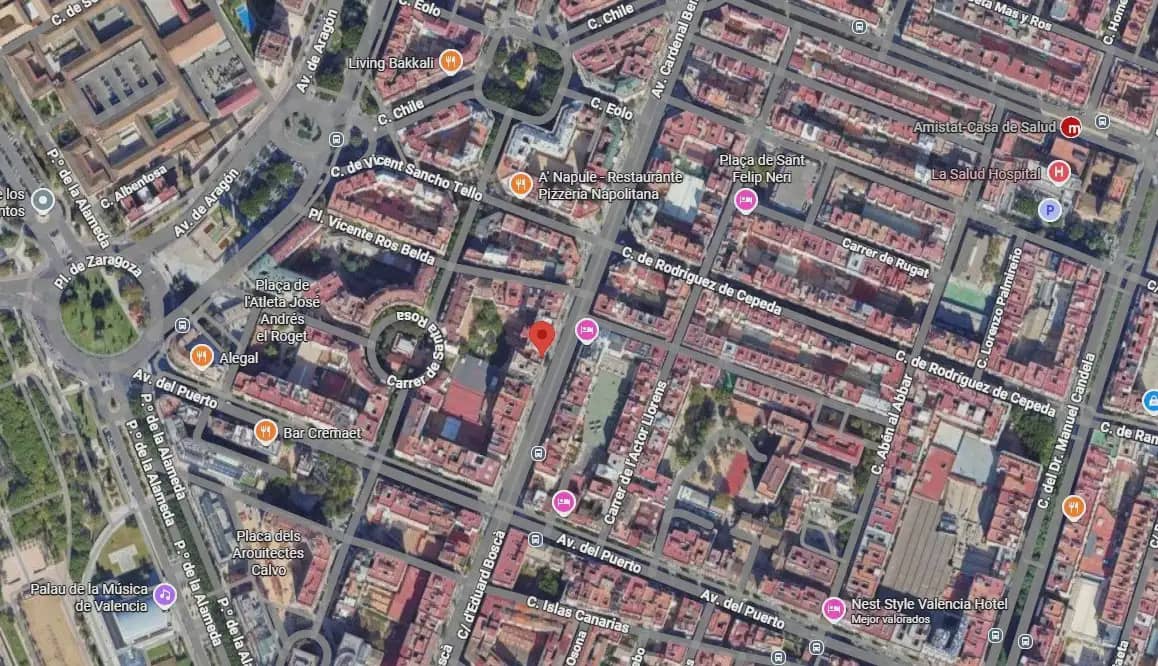 Commercial for sale in Valencia city - € 429,000 (Ref: 9816527)