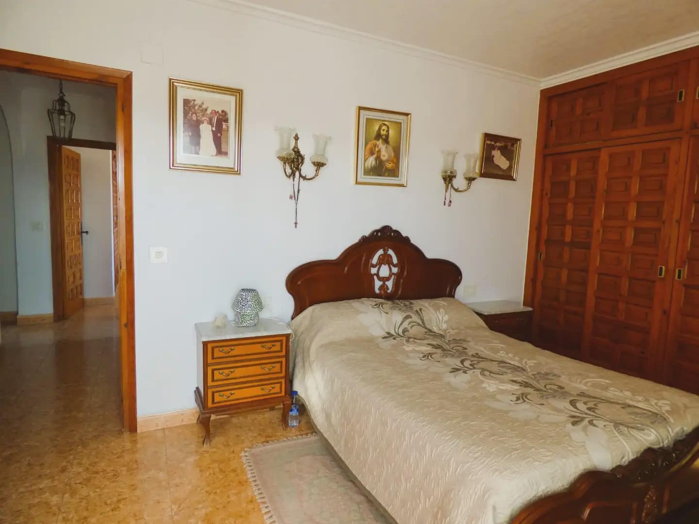 5 bedroom Villa for sale in Els Poblets with garage - € 567,000 (Ref: 9841942)