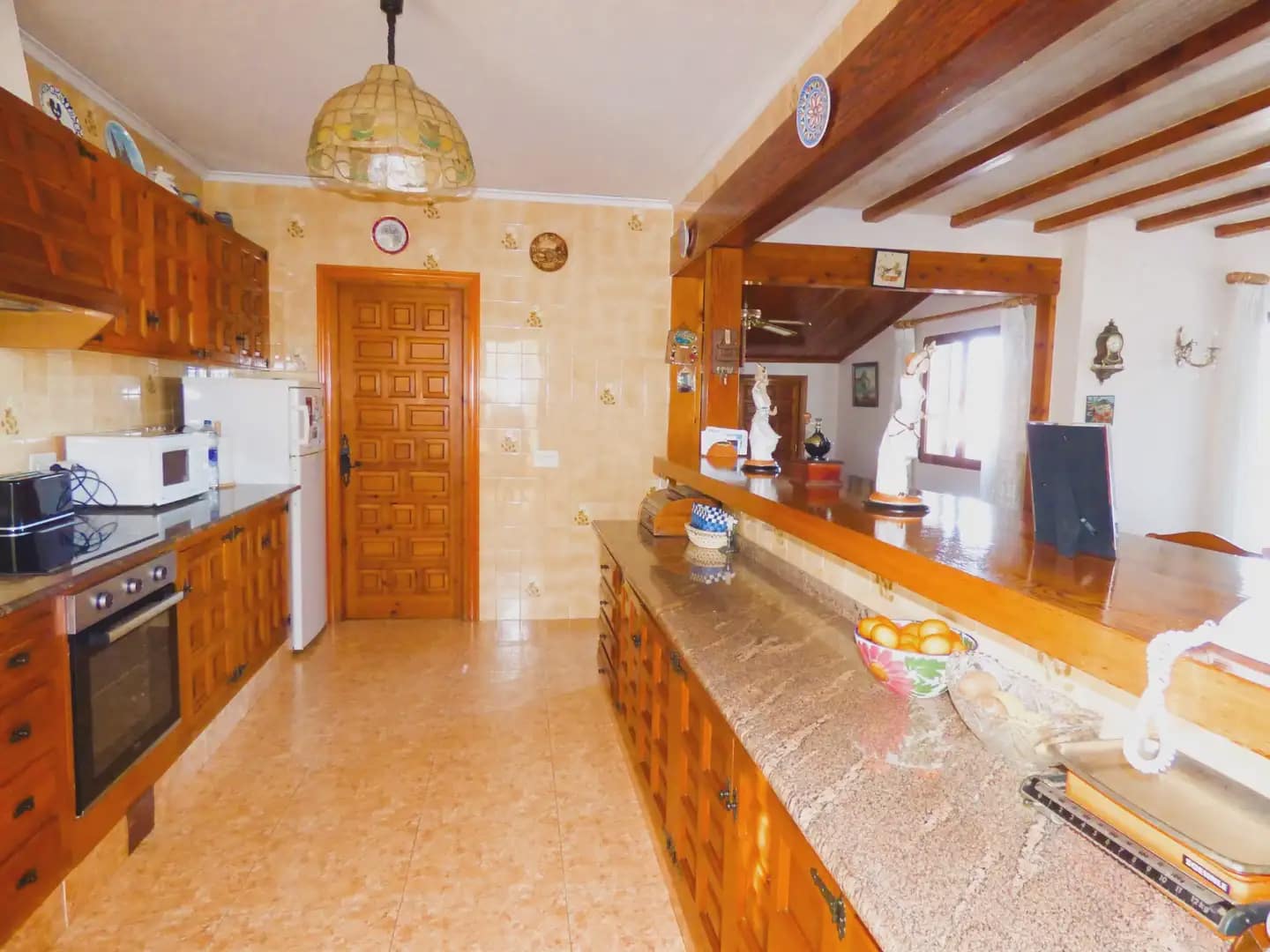 5 bedroom Villa for sale in Els Poblets with garage - € 567,000 (Ref: 9841942)