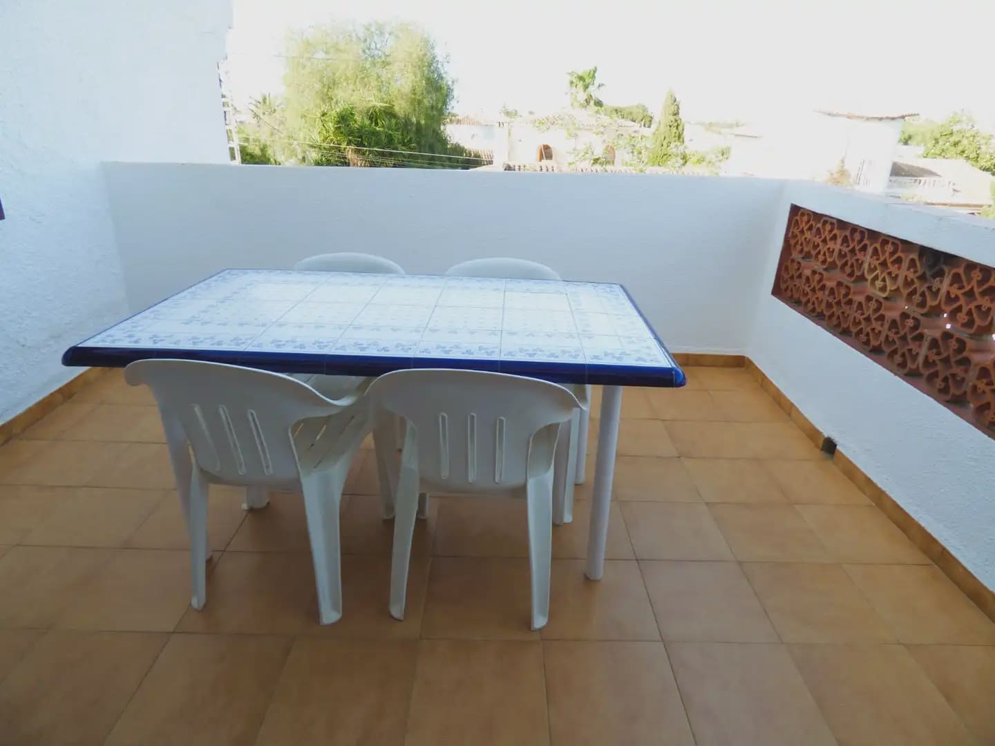 5 bedroom Villa for sale in Els Poblets with garage - € 567,000 (Ref: 9841942)